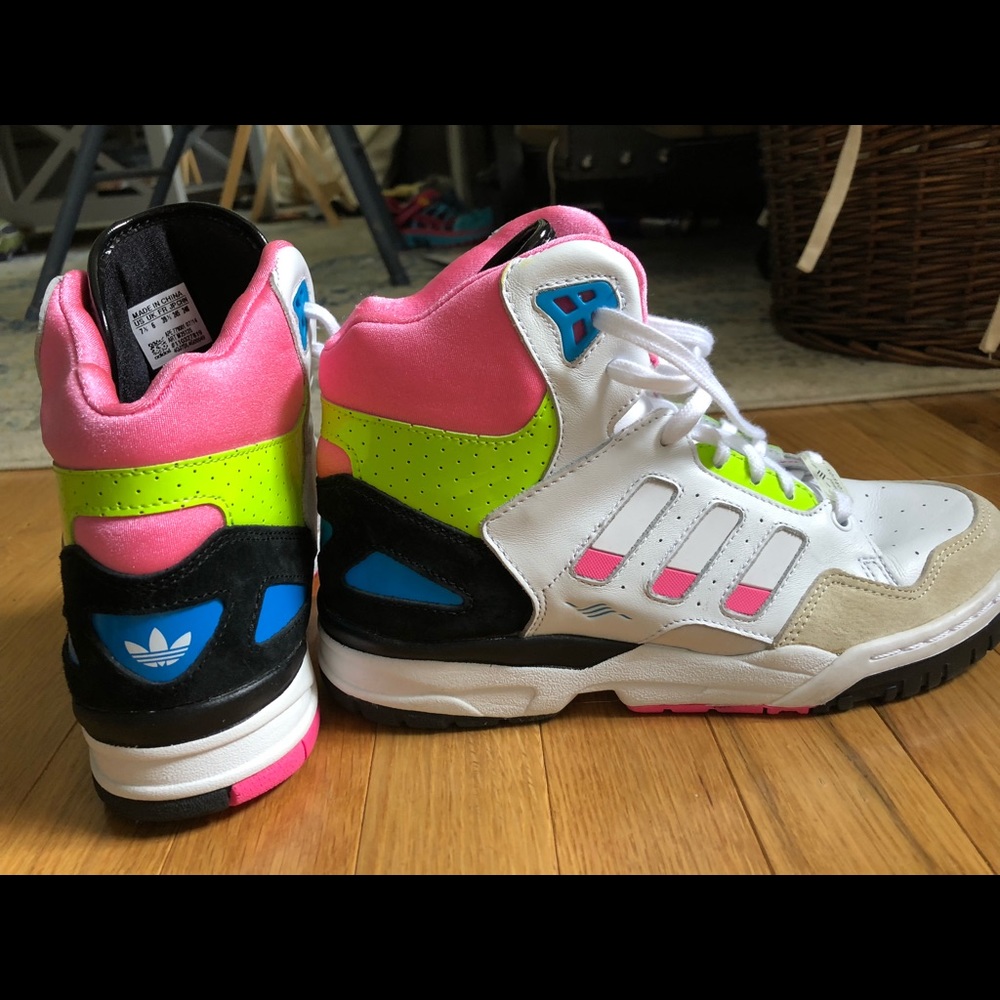 Adidas originals high top basketball sneakers 7.5